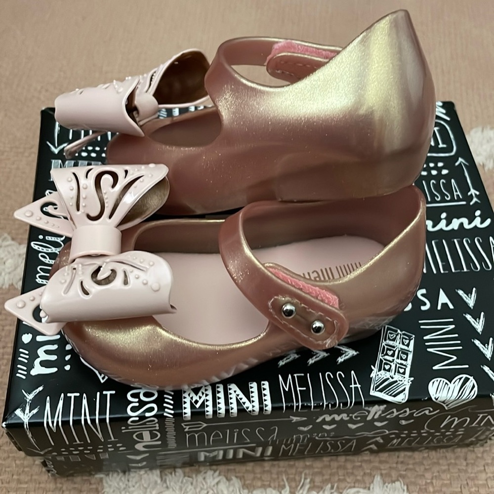 Mini Melissa